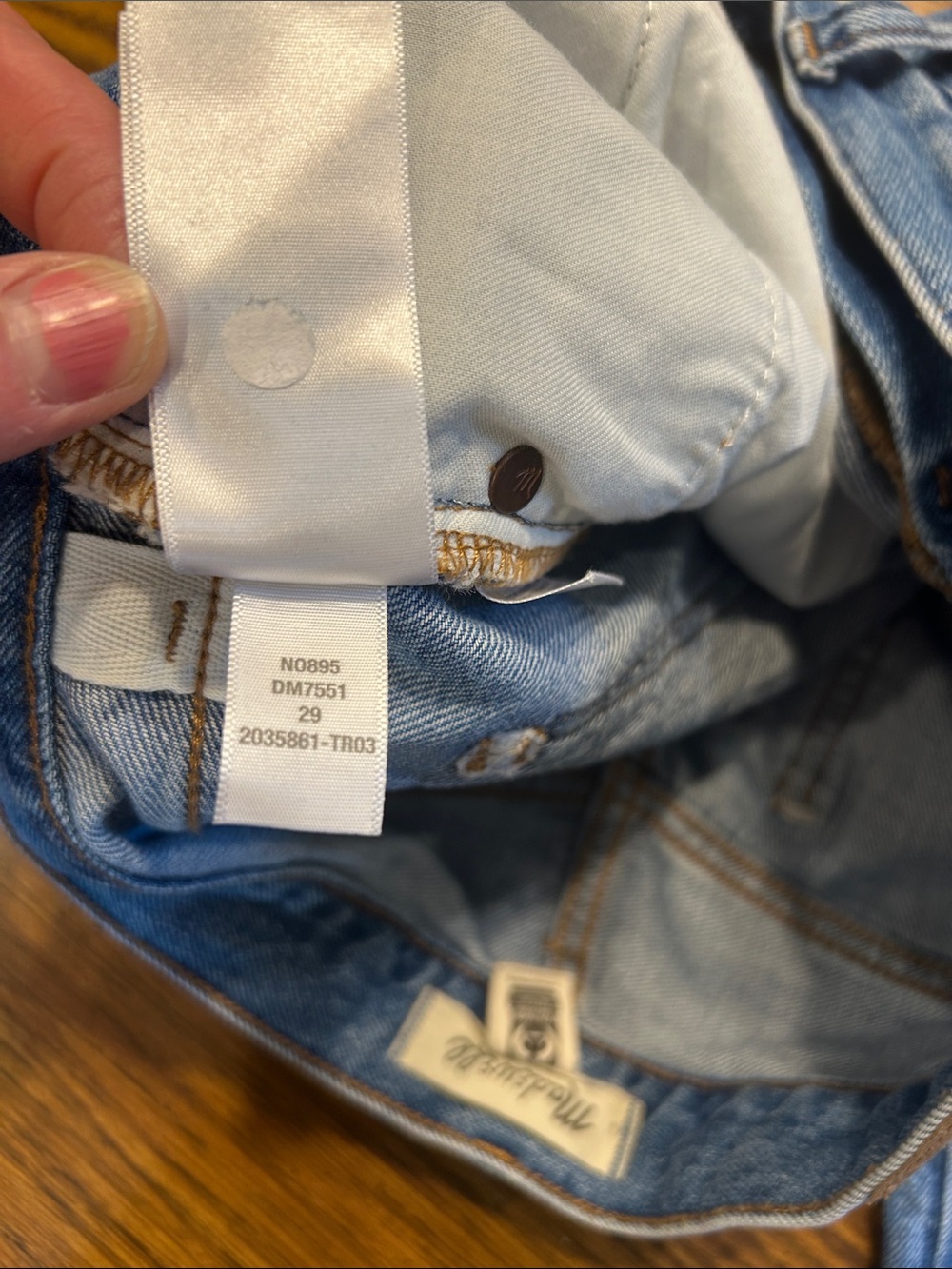 Madewell The 90’s Straight Jean - Picture 11 of 14